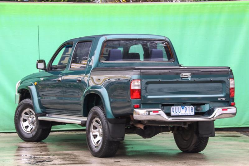 1999 TOYOTA HILUX SR5 LN167R