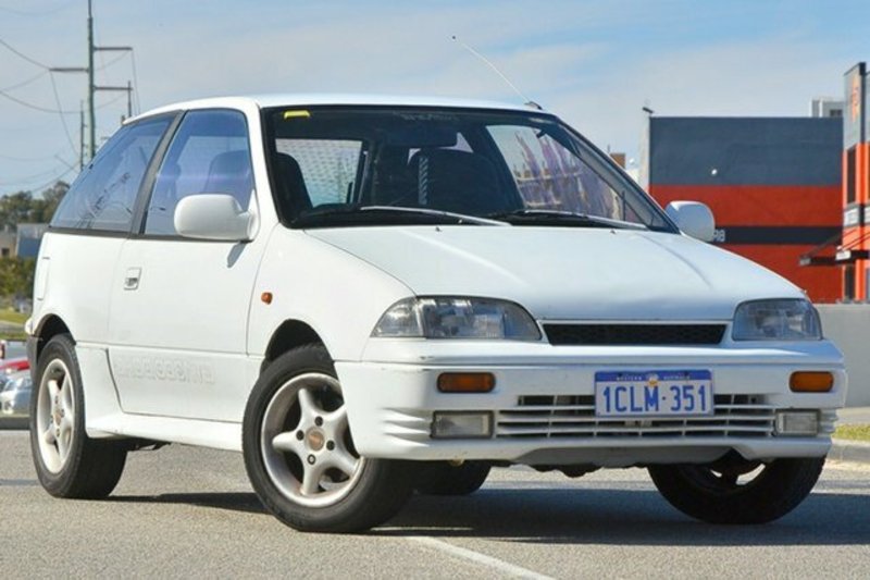 1995 SUZUKI SWIFT CINO