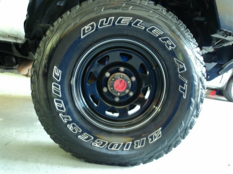 1998 TOYOTA HILUX (4x4) LN172R