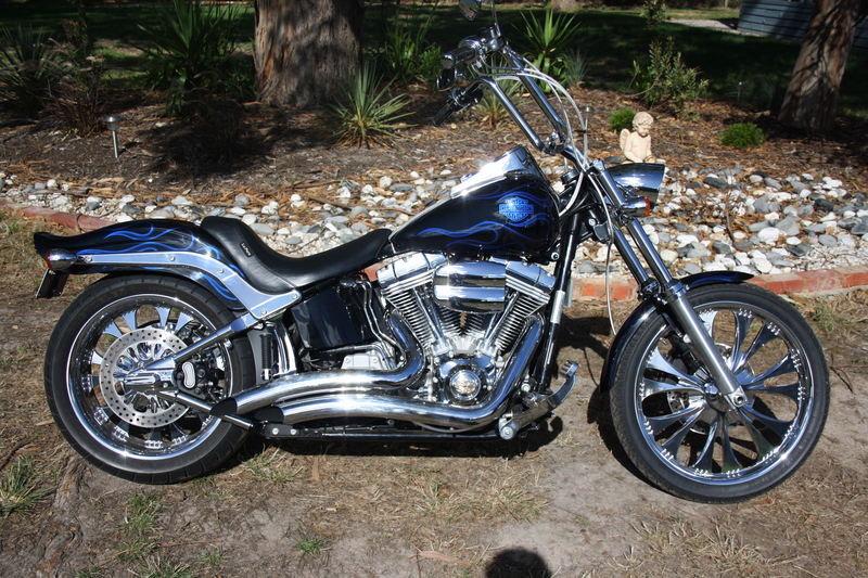 2007 HARLEY-DAVIDSON SOFTAIL CUSTOM FXSTC