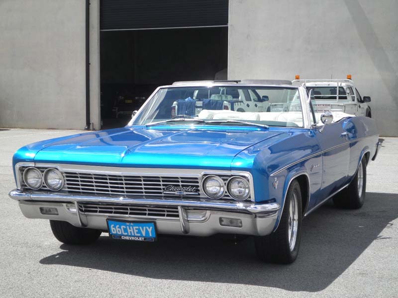 1966 CHEVROLET IMPALA