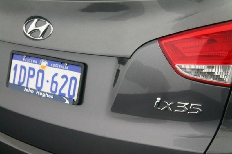 2010 HYUNDAI iX35 ACTIVE (FWD) LM