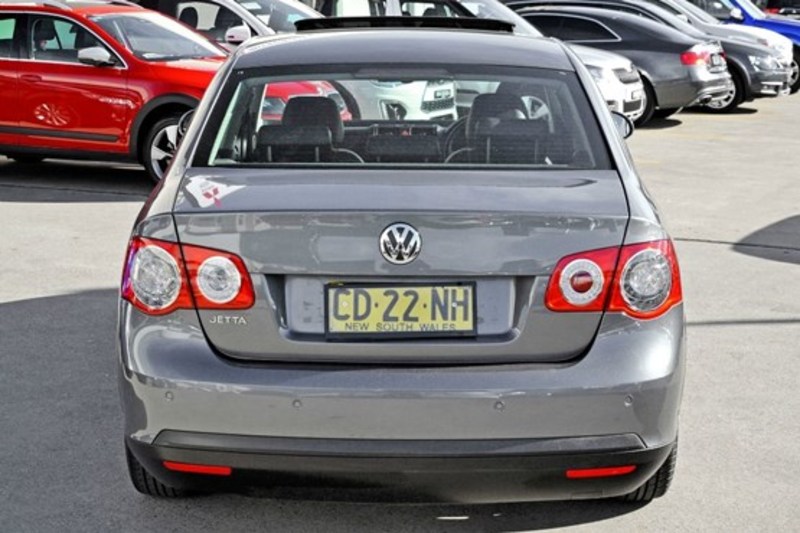 2007 VOLKSWAGEN JETTA FSI 1KM MY07