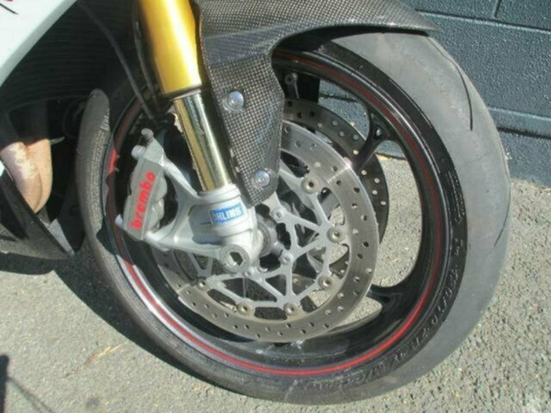 2013 TRIUMPH DAYTONA 675 R ROAD