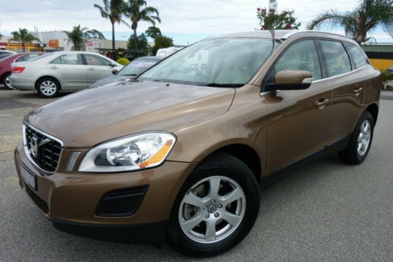 2010 VOLVO XC60 D5 DZ MY11