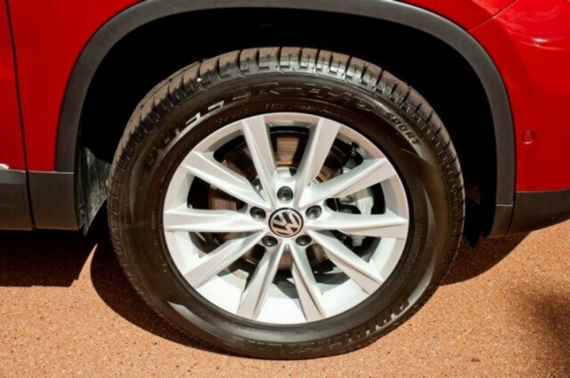 2011 VOLKSWAGEN TIGUAN 155TSI DSG 4-Motion 5N MY12