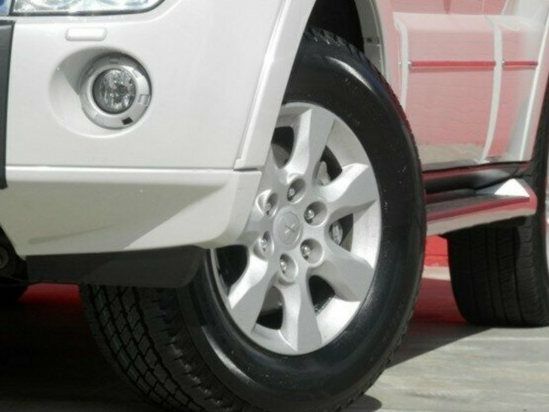 2010 MITSUBISHI PAJERO Platinum NT MY10