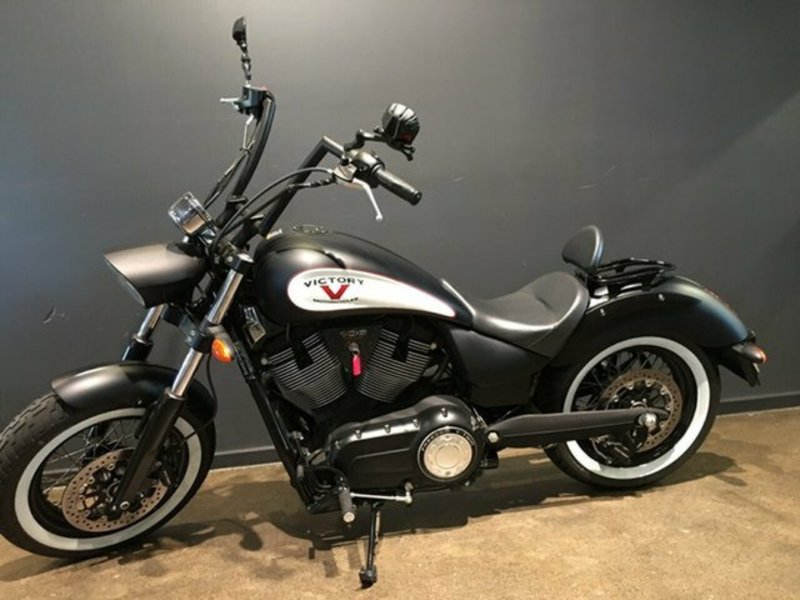 2012 VICTORY 1700CC HIGHBALL MY12