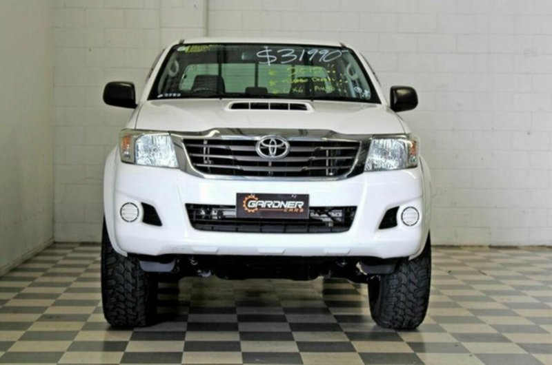 2012 TOYOTA HILUX SR (4x4) KUN26R MY12