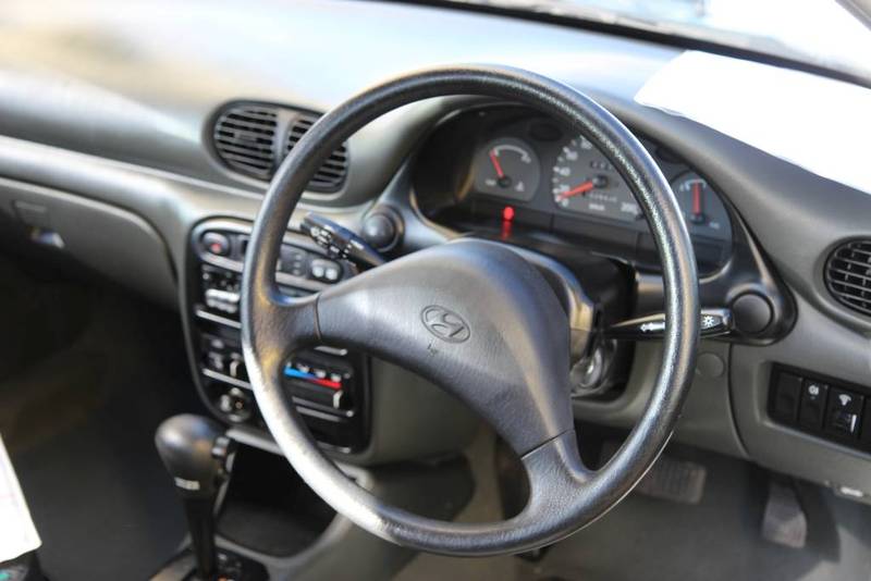 1998 HYUNDAI EXCEL GLX X3