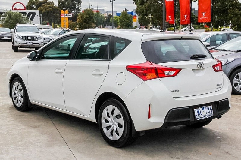 2013 TOYOTA COROLLA ASCENT ZRE182R