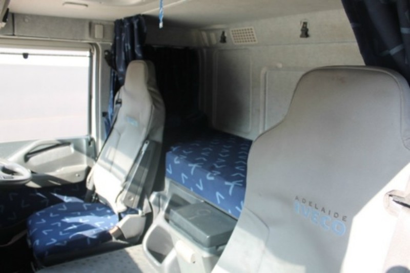 2013 IVECO Stralis ATi 360 Truck