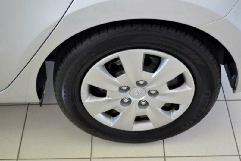 2011 HYUNDAI i30 SX FD MY11