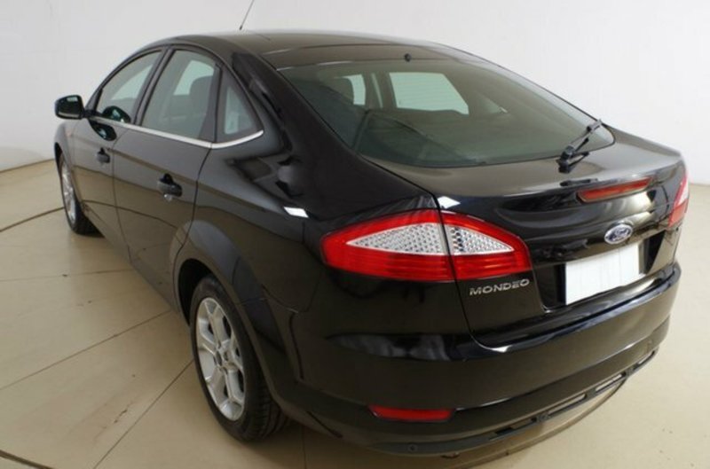 2010 FORD MONDEO ZETEC MB