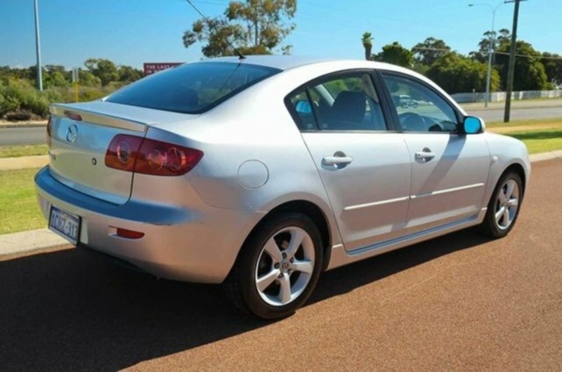 2005 MAZDA MAZDA3 MAXX BK