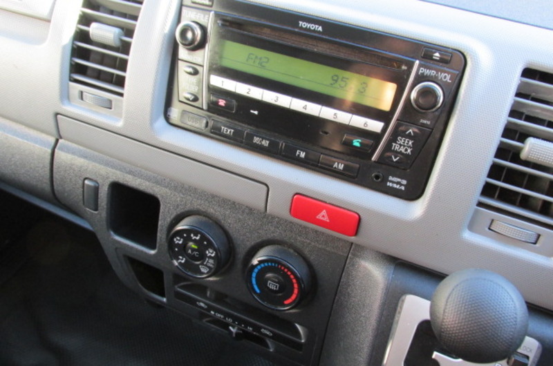 2010 TOYOTA HIACE LWB TRH201R MY11 UPGRADE