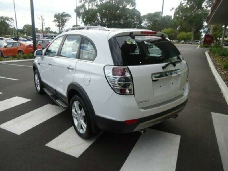 2013 HOLDEN CAPTIVA 7 LX CG Series II MY13