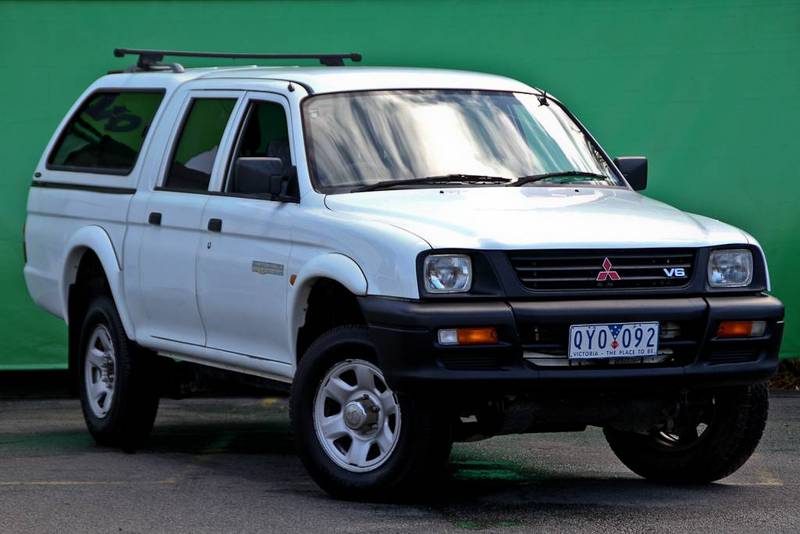 2000 MITSUBISHI TRITON GLX (4x4) MK