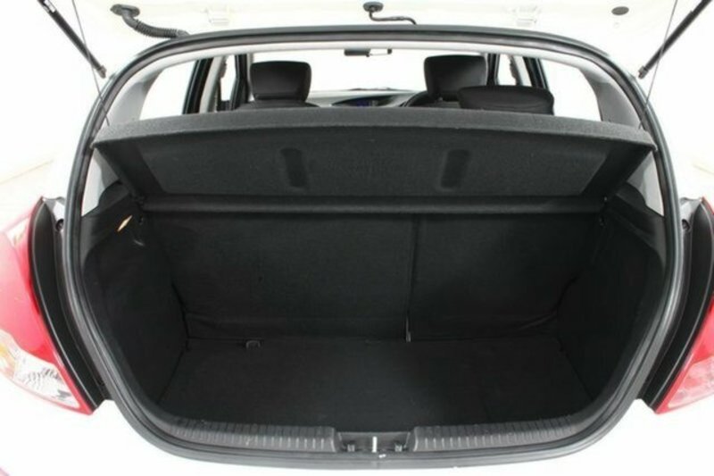 2013 HYUNDAI i20 ACTIVE PB MY12.5