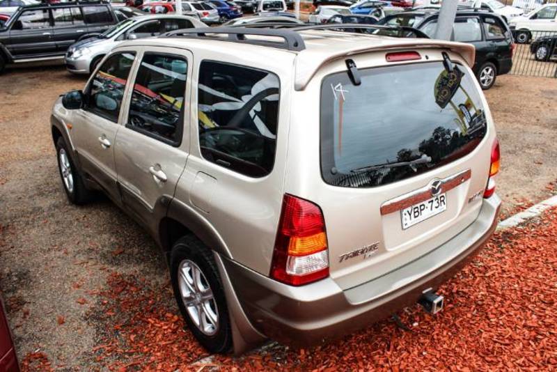 2002 MAZDA TRIBUTE LIMITED TRAVELLER