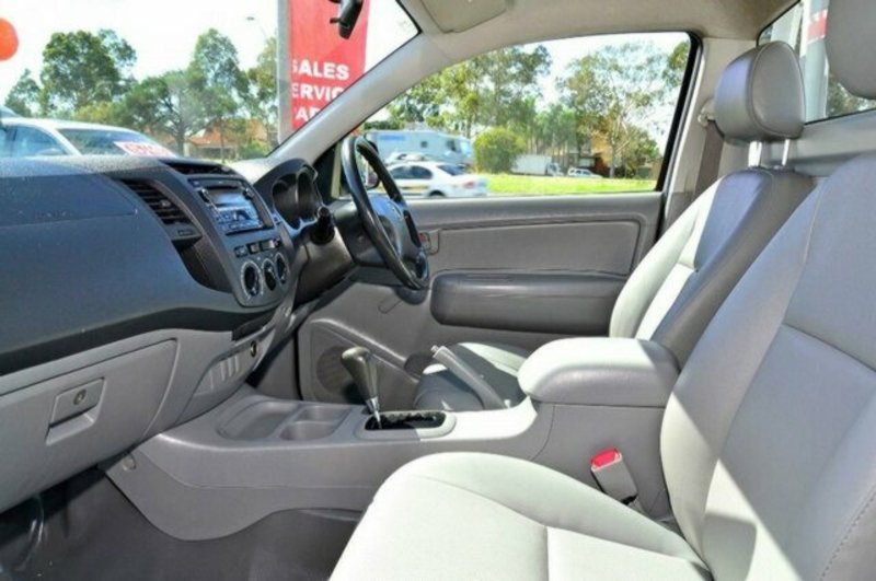 2010 TOYOTA HILUX WORKMATE TGN16R 09 UPGRADE