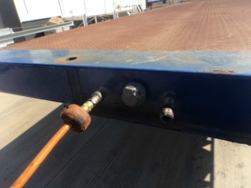 1995 Maxitrans Flat top Semi Trailer