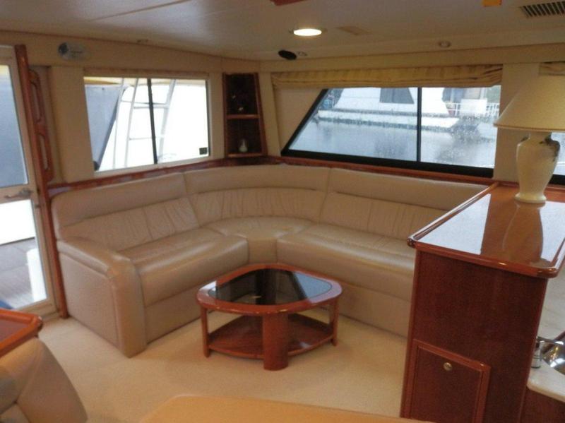 Riviera 48 Platinum