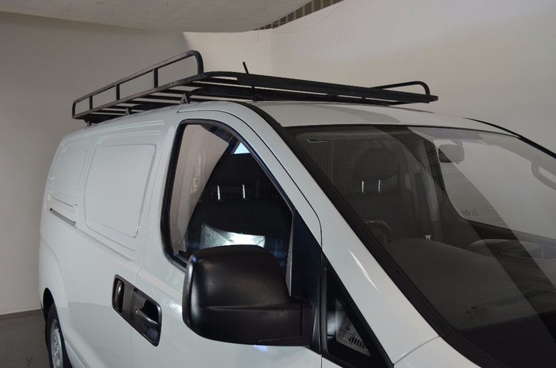2010 HYUNDAI iLOAD TQ-V