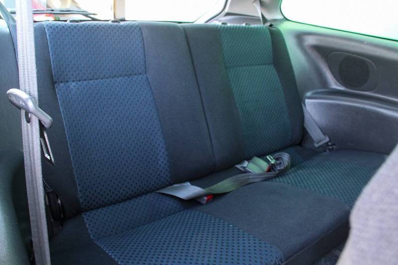 2003 MITSUBISHI MIRAGE CE