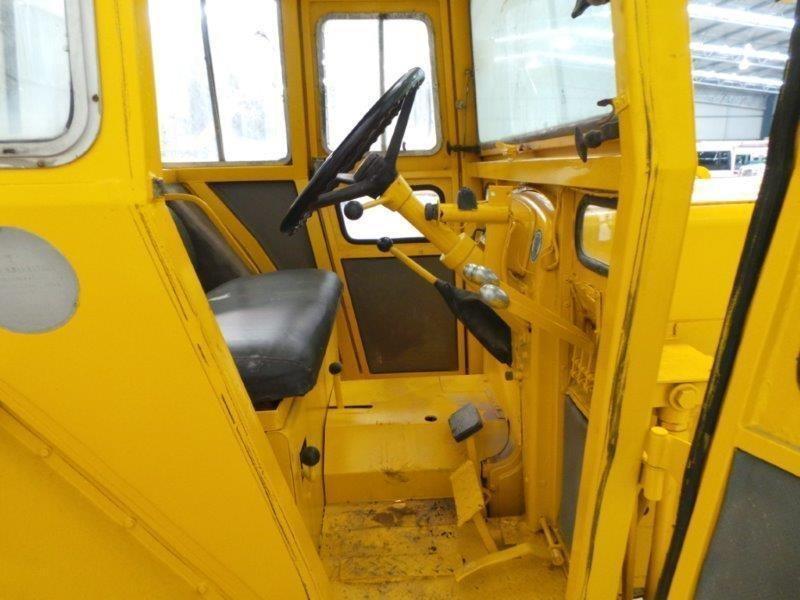 CHAMBERLAIN 8 TON YARD CRANE