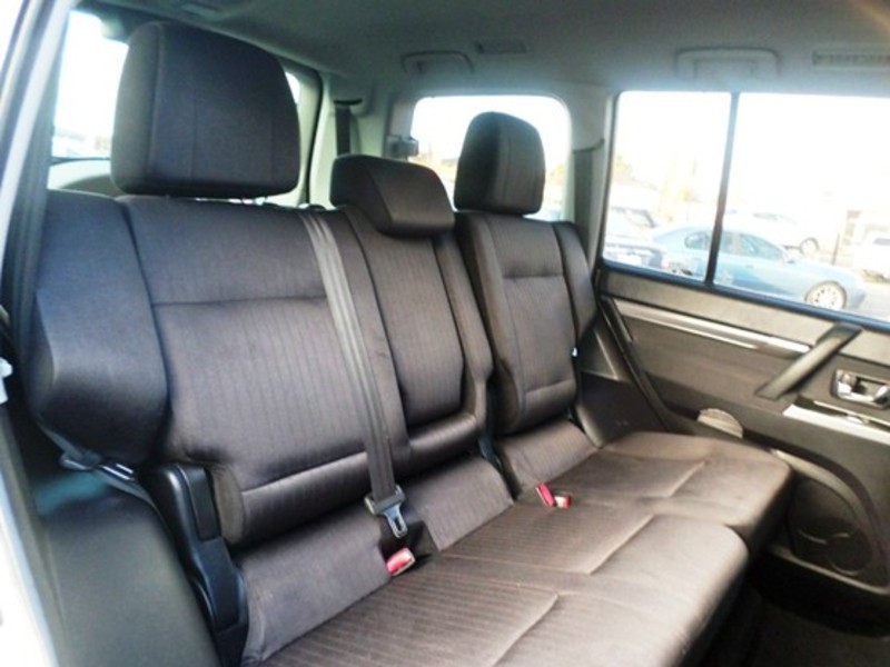 2012 MITSUBISHI PAJERO GLS NW MY12