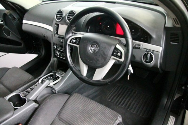 2011 HOLDEN COMMODORE SV6 Sportwagon VE II