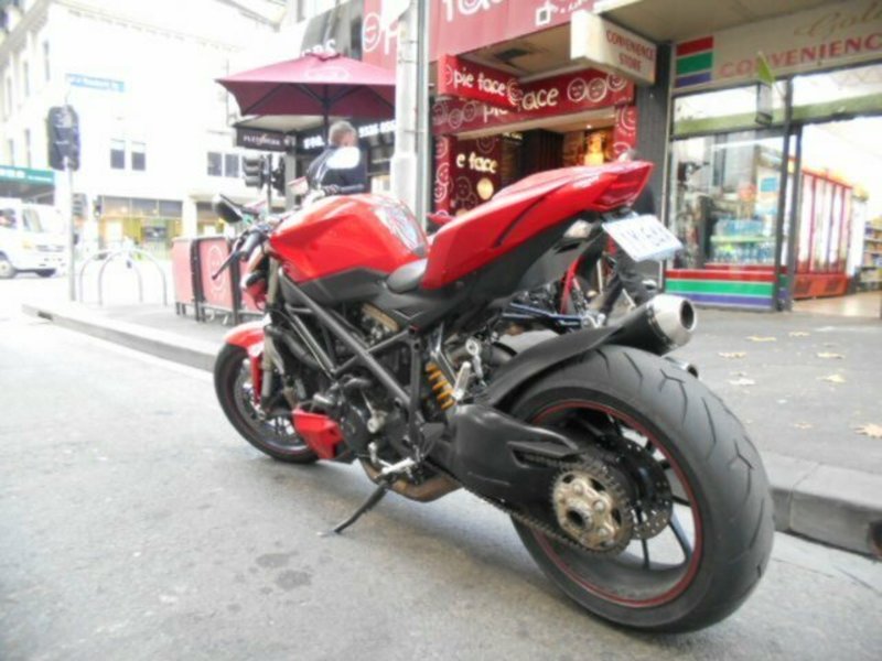 2009 DUCATI 1100CC STREETFIGHTER MY09