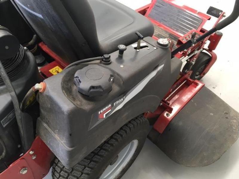 FERRIS F50XT ZERO TURN MOWER