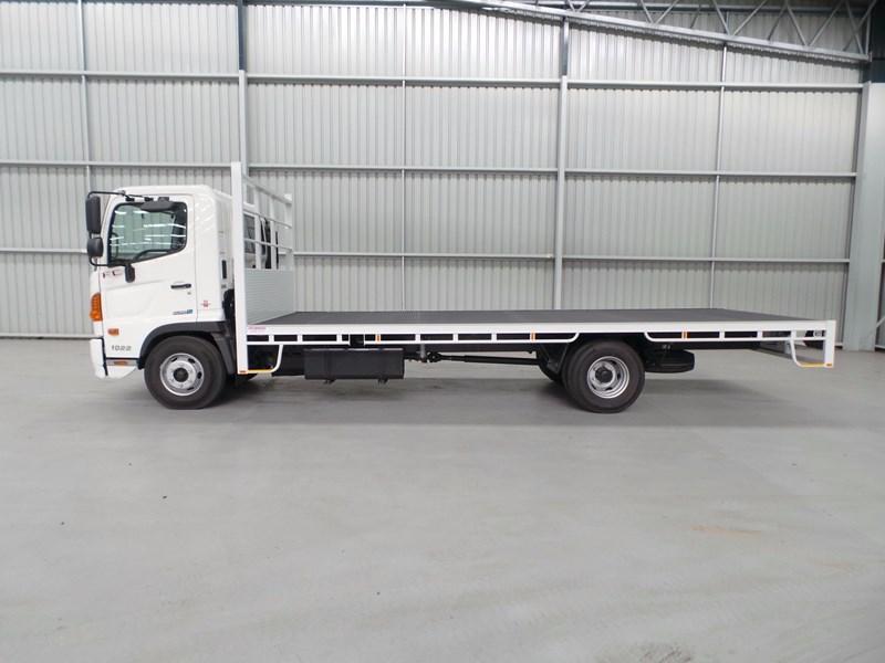 2017 HINO 500 SERIES - FC 1022