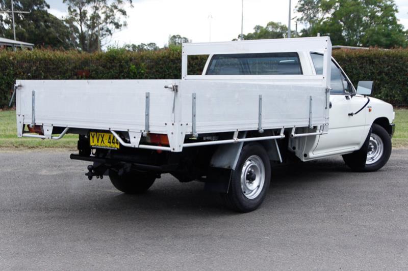 1996 TOYOTA HILUX RN85R