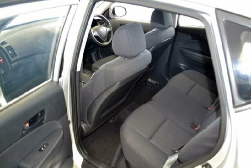 2011 HYUNDAI i30 SX FD MY11