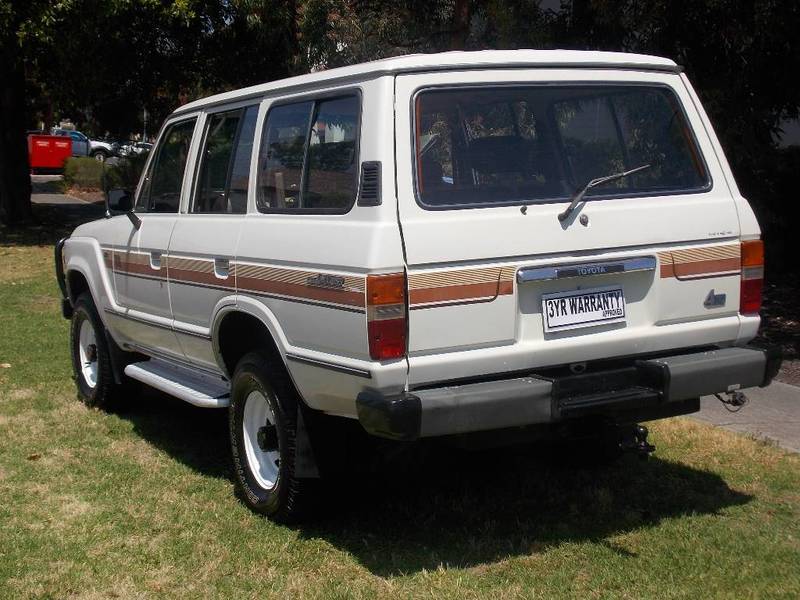 1985 TOYOTA LANDCRUISER (4x4)