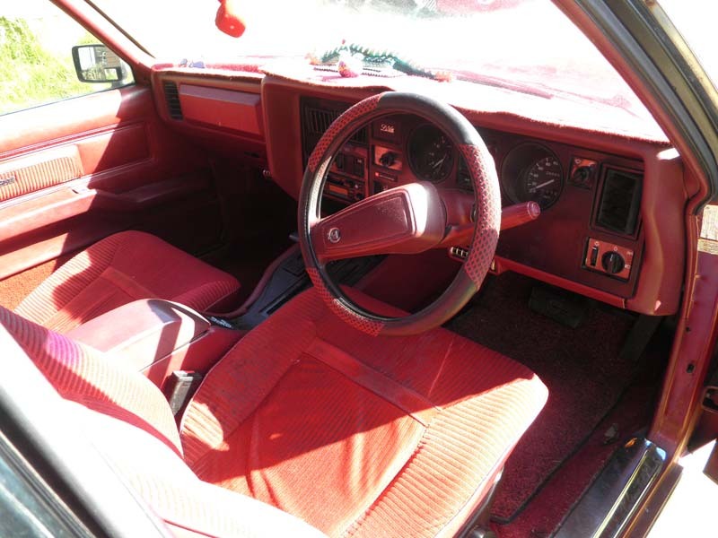 1983 HOLDEN STATESMAN DE VILLE WB2