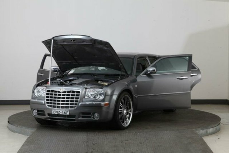 2006 CHRYSLER 300C 5.7 HEMI V8 TOURING LE MY06