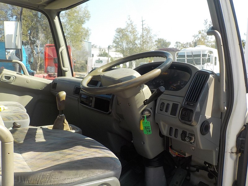 2006 MITSUBISHI FK617 Fuso FK617 Truck