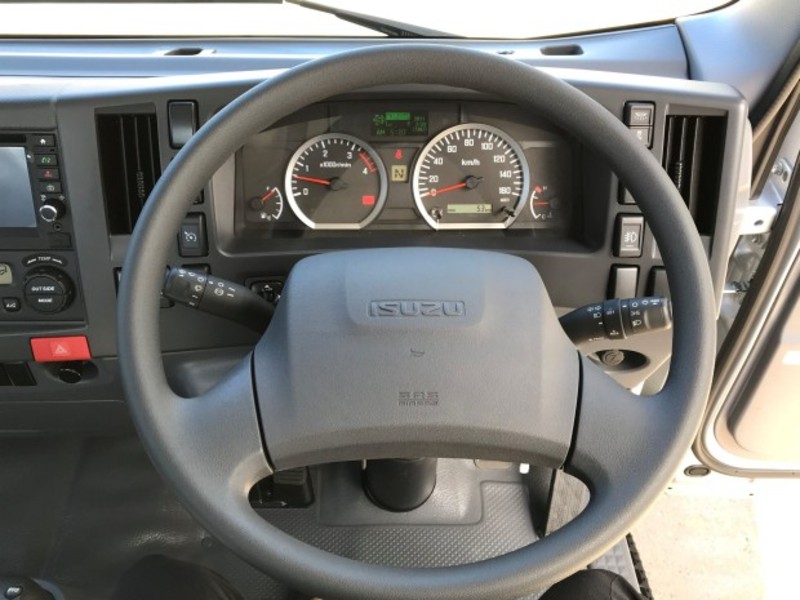 2017 ISUZU NPR 45 155 TRADEPACK NPR 45 155 Truck