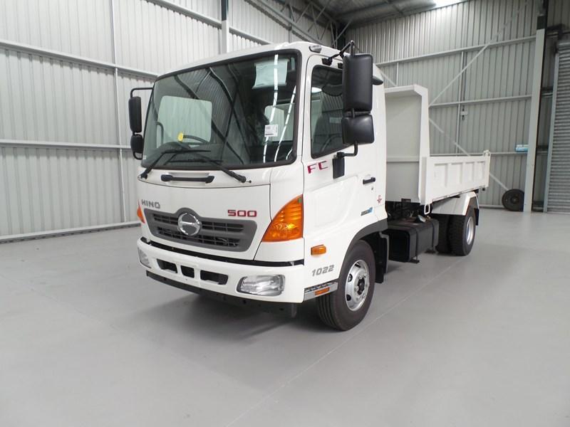 2016 HINO FC 1022 SHORT 500