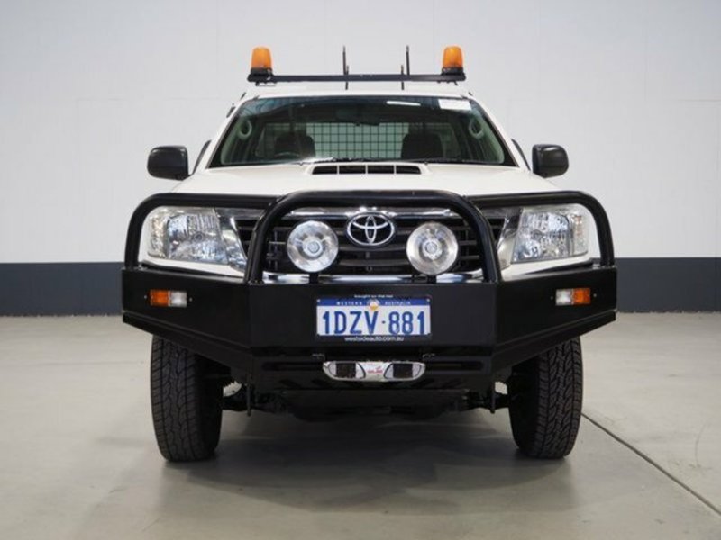 2012 TOYOTA HILUX SR (4x4) KUN26R MY12