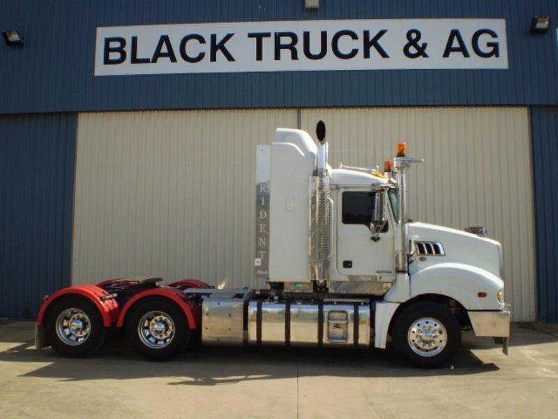 2011 MACK TRIDENT TRIDENT Truck