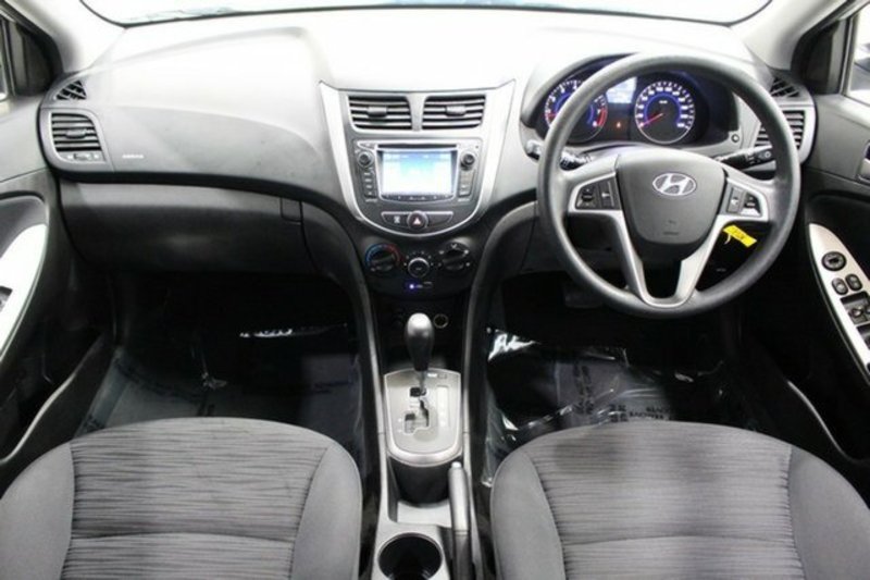 2015 HYUNDAI ACCENT ACTIVE RB2