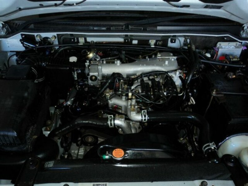 2000 MITSUBISHI PAJERO GLX LWB (4x4) NM