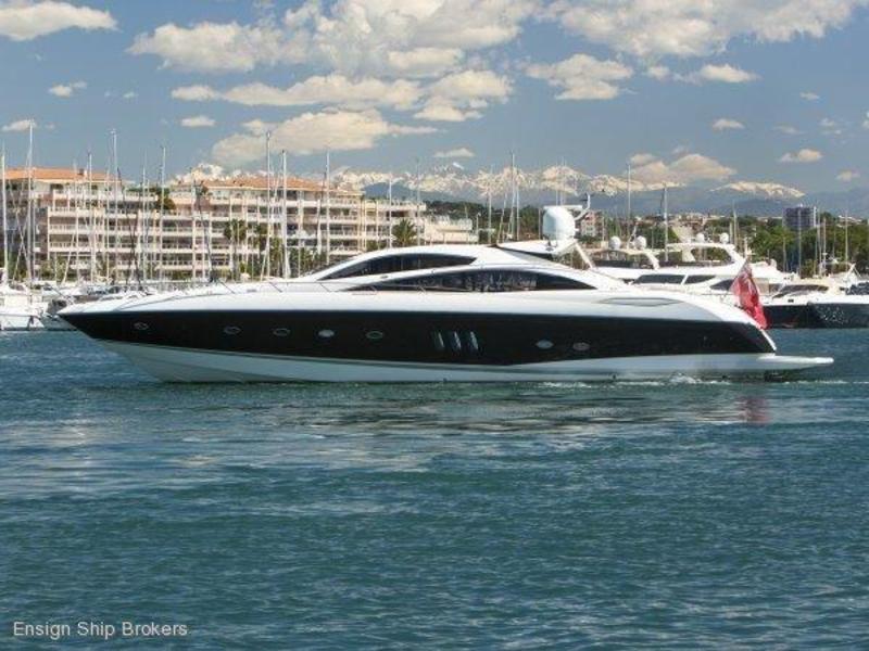 Sunseeker Predator 82