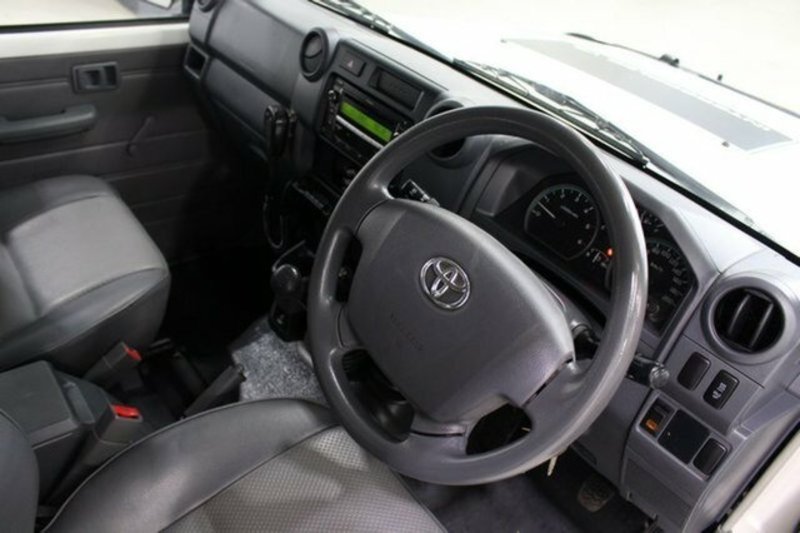 2012 TOYOTA LANDCRUISER WORKMATE (4x4) VDJ76R 09 UPGRADE