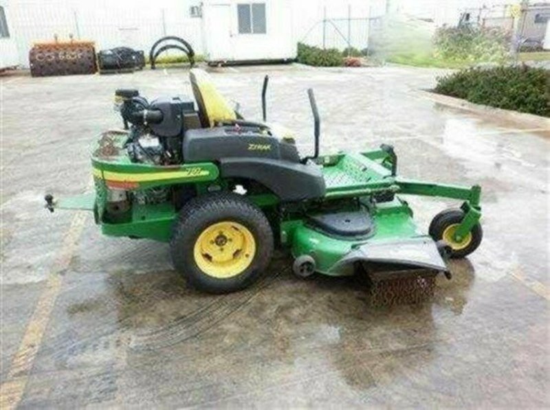 JOHN DEERE 10499 797 Lawn Equipment